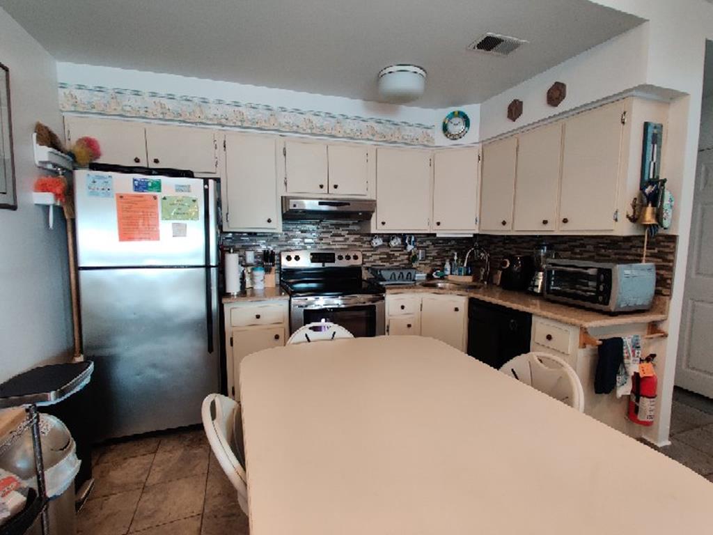 215 SURF AVENUE WINDSURFER 305 NORTH WILDWOOD OCEAN VIEW SUMMER